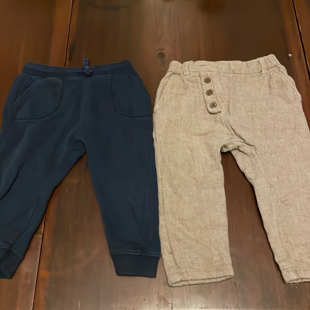 Two pair Zara toddler pants.